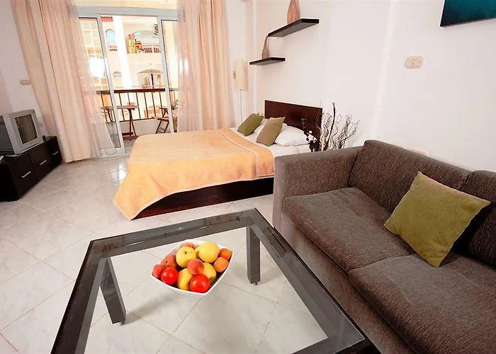 Apartment Desert Pearl
